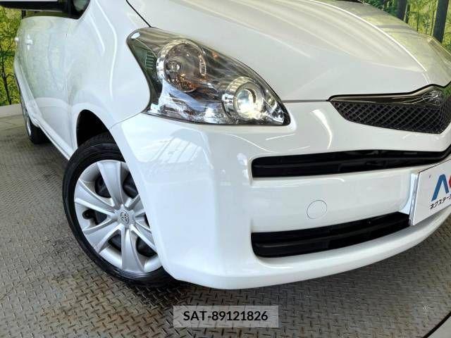 Toyota RACTIS 2010-03 366845-12