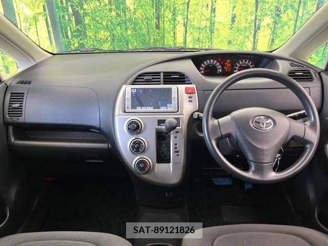 Toyota RACTIS 2010-03 366845-1
