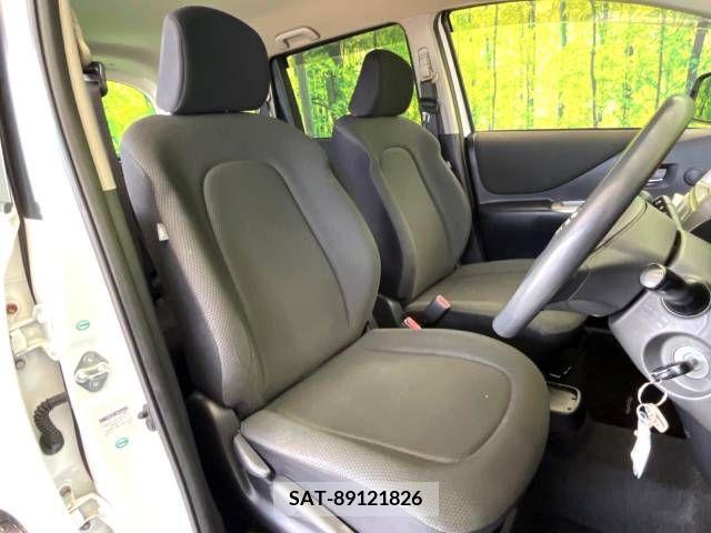 Toyota RACTIS 2010-03 366845-8