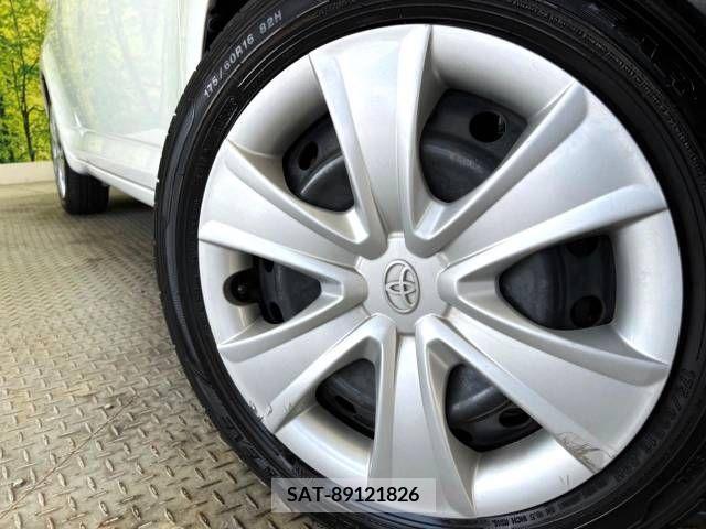 Toyota RACTIS 2010-03 366845-13