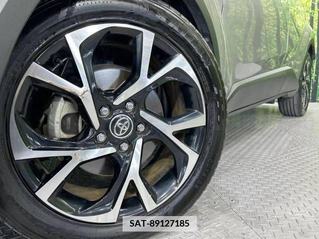 Toyota C-HR 2018-06 357763-13