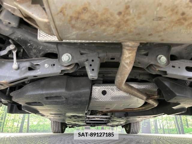 Toyota C-HR 2018-06 357763-19