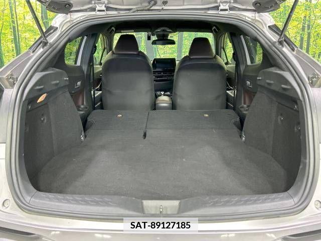 Toyota C-HR 2018-06 357763-10