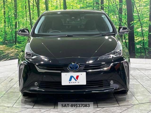 Toyota PRIUS 2019-04 209927-14