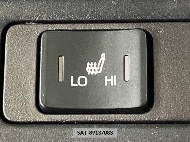 Toyota PRIUS 2019-04 209927-6