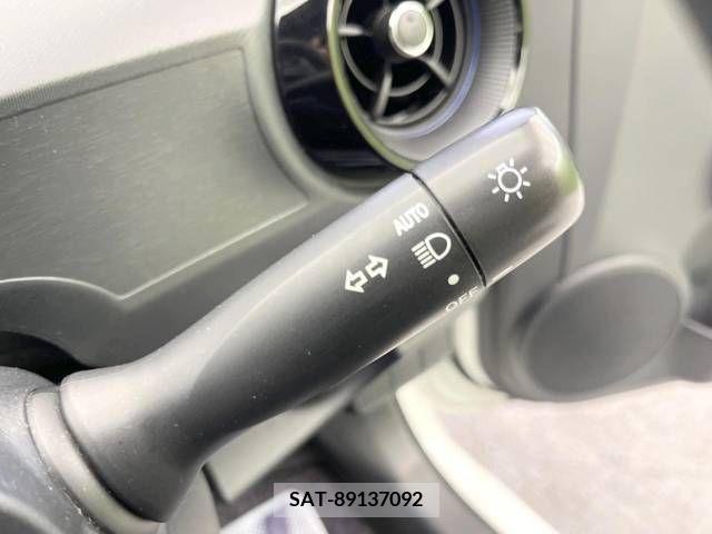 Toyota AQUA 2017-10 291897-5