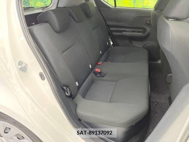 Toyota AQUA 2017-10 291897-9