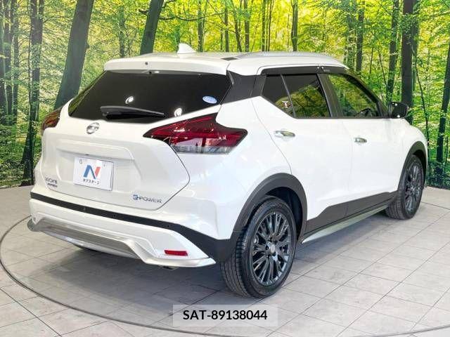 Nissan KICKS 2022-01 362264-17
