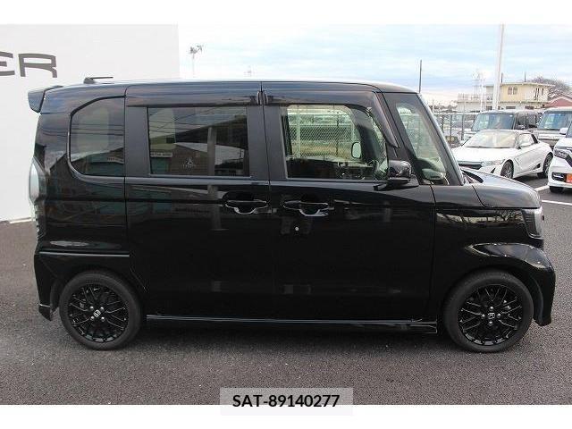 Honda N BOX CUSTOM 2022-03 223929-2