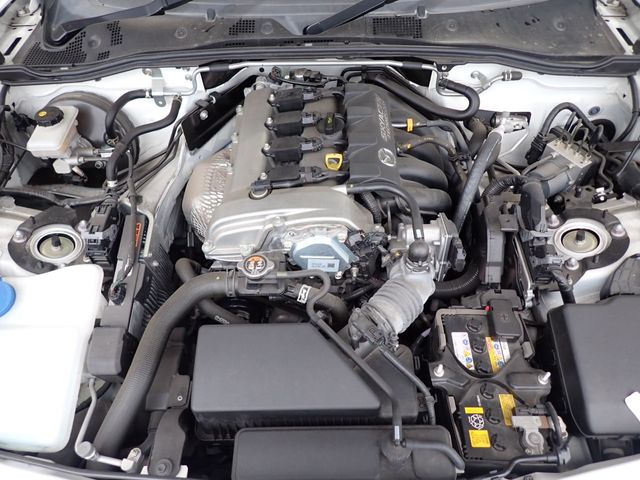 Mazda ROADSTER 2017-03 28356-9