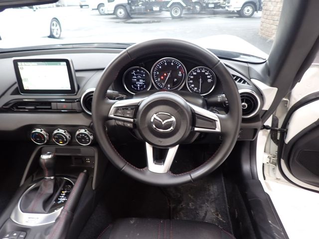 Mazda ROADSTER 2017-03 28356-11