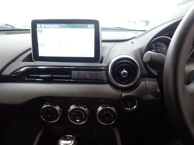 Mazda ROADSTER 2017-03 28356-17