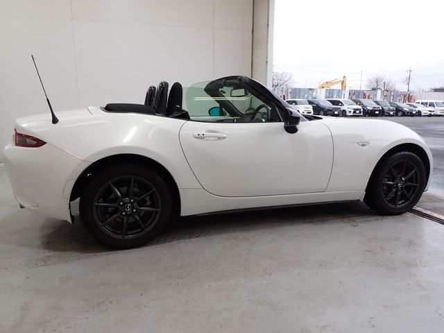 Mazda ROADSTER 2017-03 28356-4
