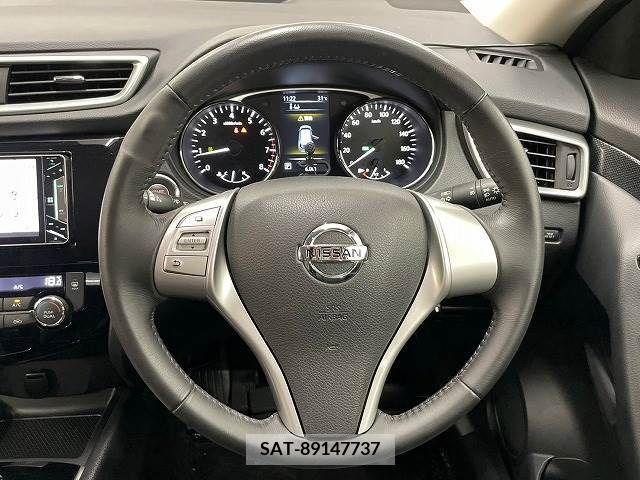 Nissan X-TRAIL 2017-05 351293-13
