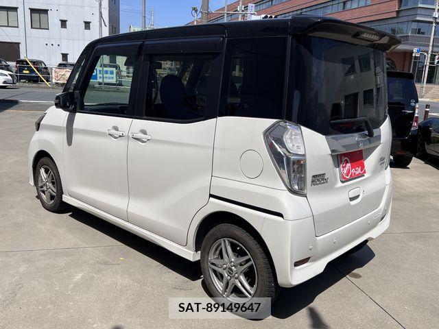 Nissan DAYZ ROOX 2018-06 333987-23