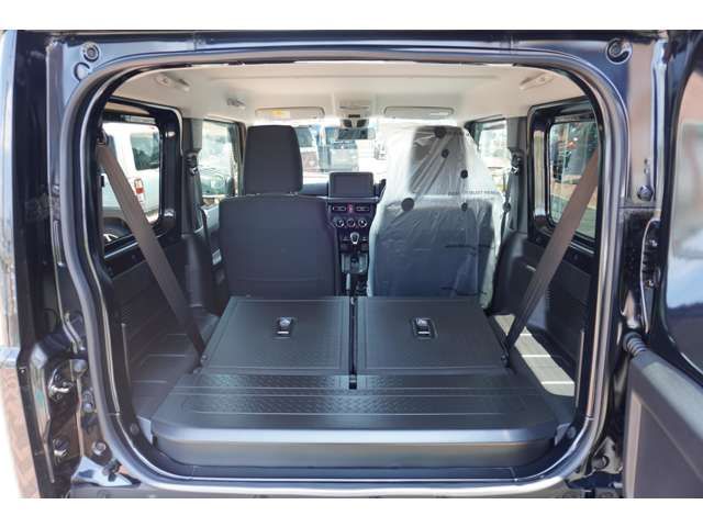 Suzuki JIMNY 2023-04 11964-8