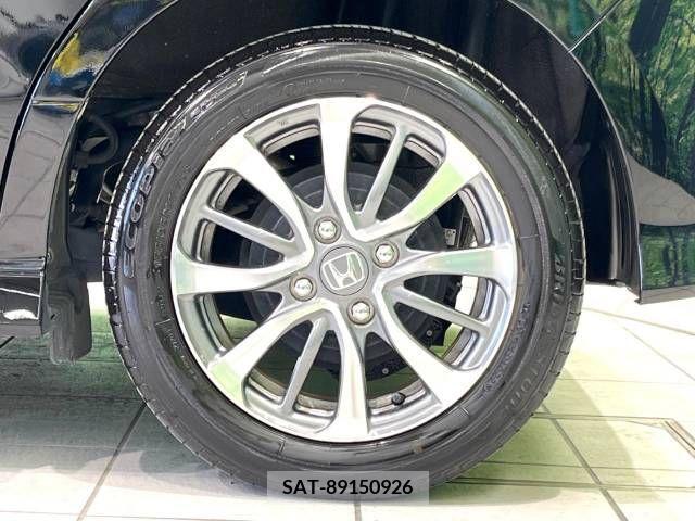 Honda N BOX CUSTOM 2022-05 278958-10