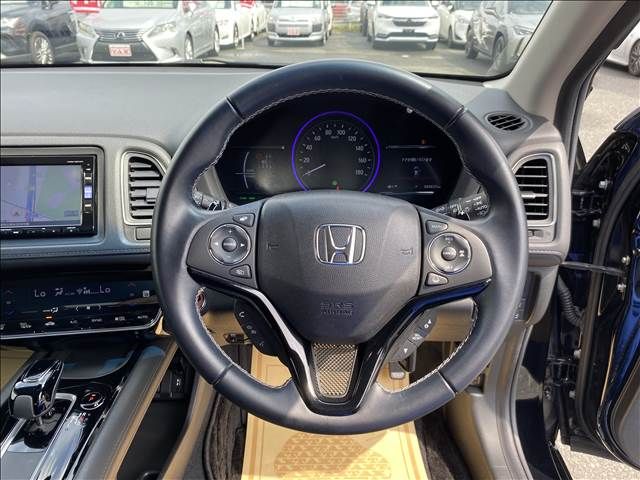 Honda VEZEL 2018-07 8641-1