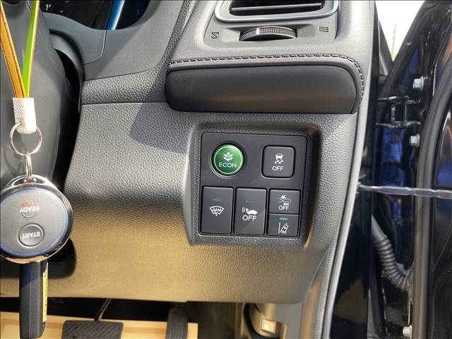 Honda VEZEL 2018-07 8641-10