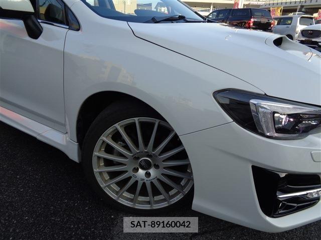 Subaru LEVORG 2017-11 211092-4