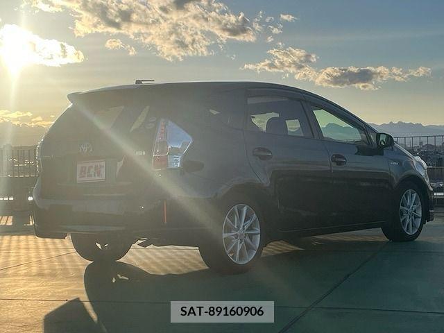 Toyota PRIUS ALPHA 2012-03 254058-2