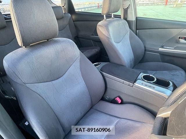 Toyota PRIUS ALPHA 2012-03 254058-3