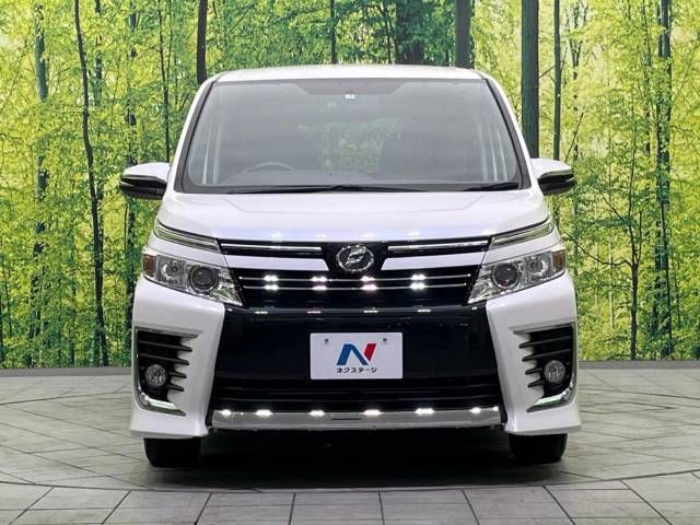 Toyota VOXY 2015-07 194660-15