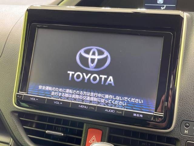 Toyota VOXY 2015-07 194660-3