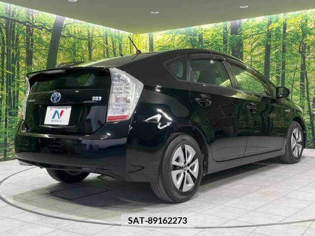 Toyota PRIUS 2011-11 366509-17