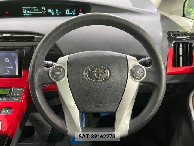Toyota PRIUS 2011-11 366509-11