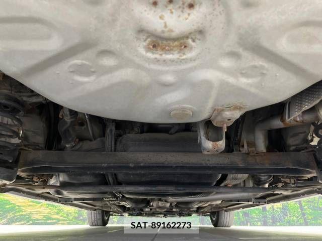 Toyota PRIUS 2011-11 366509-19