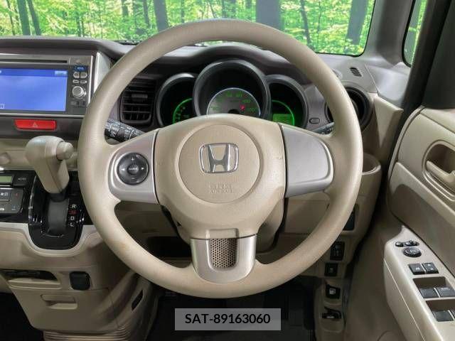 Honda N BOX 2012-10 306479-11