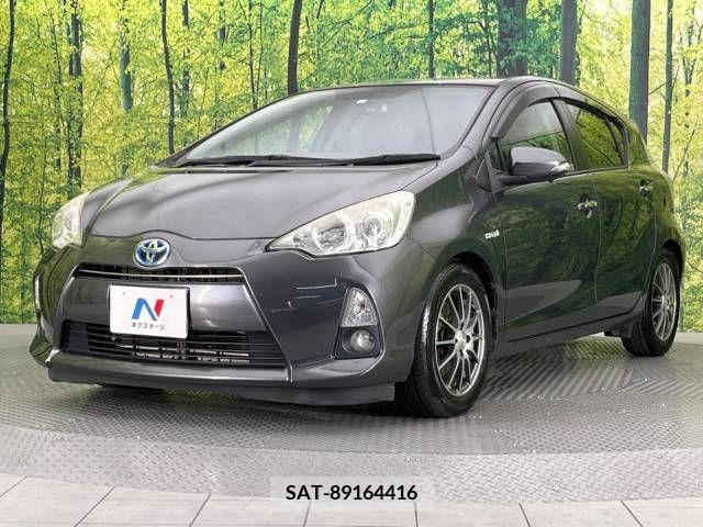 Toyota AQUA 2012-02 313935-15