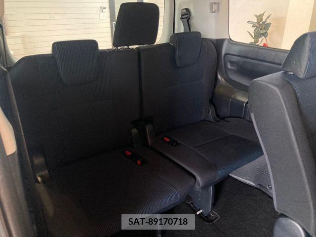 Toyota VOXY 2018-06 321561-10