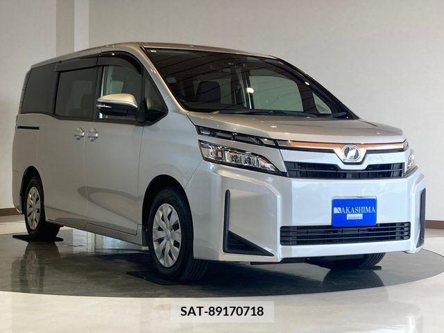 Toyota VOXY 2018-06 321561-6