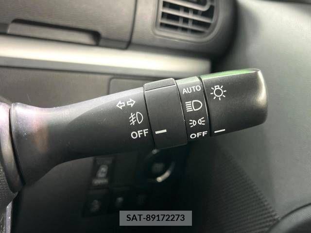 Daihatsu TANTO CUSTOM 2013-11 372817-8