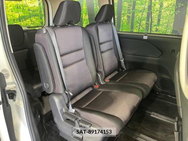Nissan SERENA 2019-01 284133-8