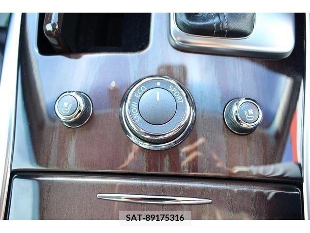 Nissan FUGA HYBRID 2016-10 360744-1