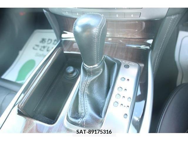 Nissan FUGA HYBRID 2016-10 360744-16