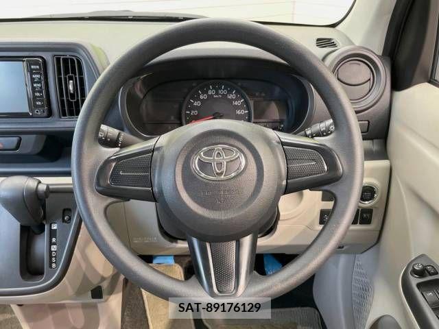 Toyota PASSO 2017-12 365978-11