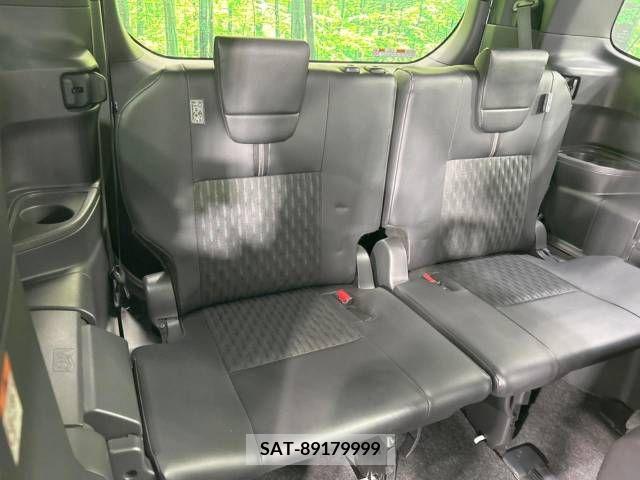 Toyota NOAH 2022-04 325904-10