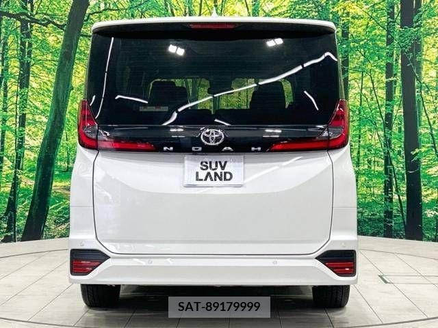 Toyota NOAH 2022-04 325904-15
