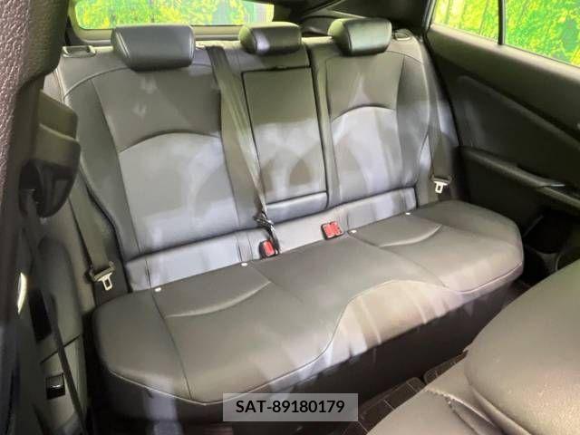 Toyota PRIUS 2019-06 225854-8