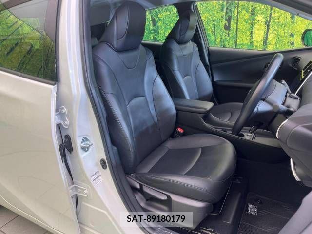 Toyota PRIUS 2019-06 225854-7