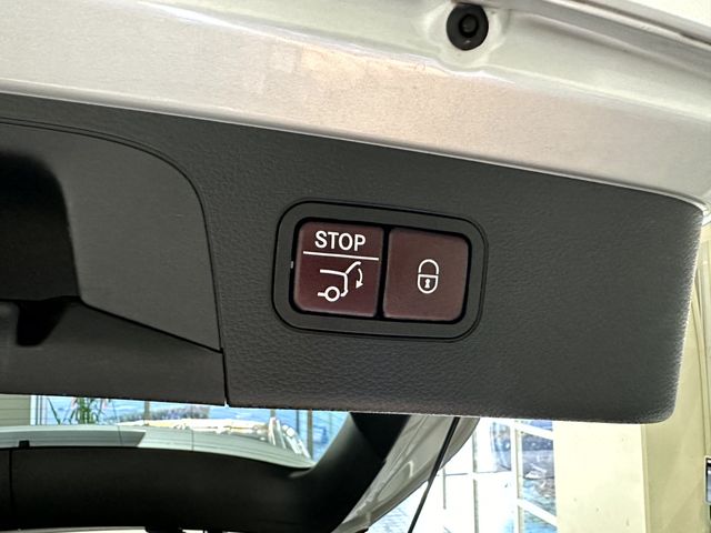 Mercedes Benz GLC-CLASS 2018-06 195448-9