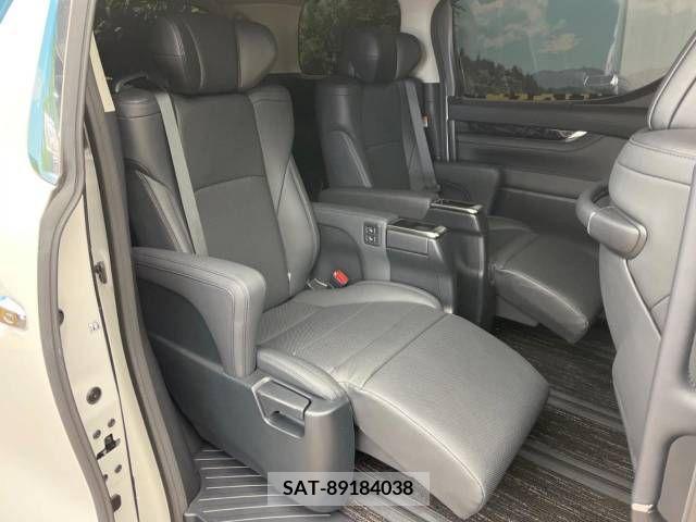 Toyota ALPHARD 2022-10 209311-9