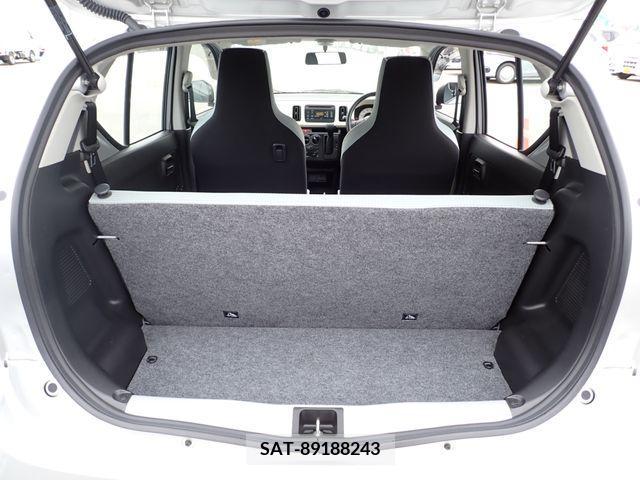 Suzuki ALTO 2017-01 305049-14