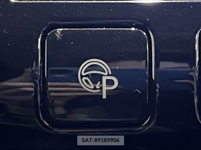Nissan SERENA 2018-09 284131-6