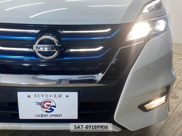 Nissan SERENA 2018-09 284131-17