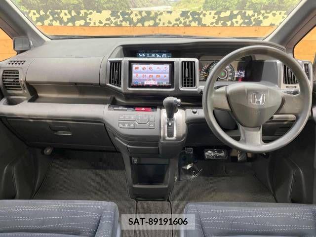 Honda STEP WGN 2011-03 251073-1